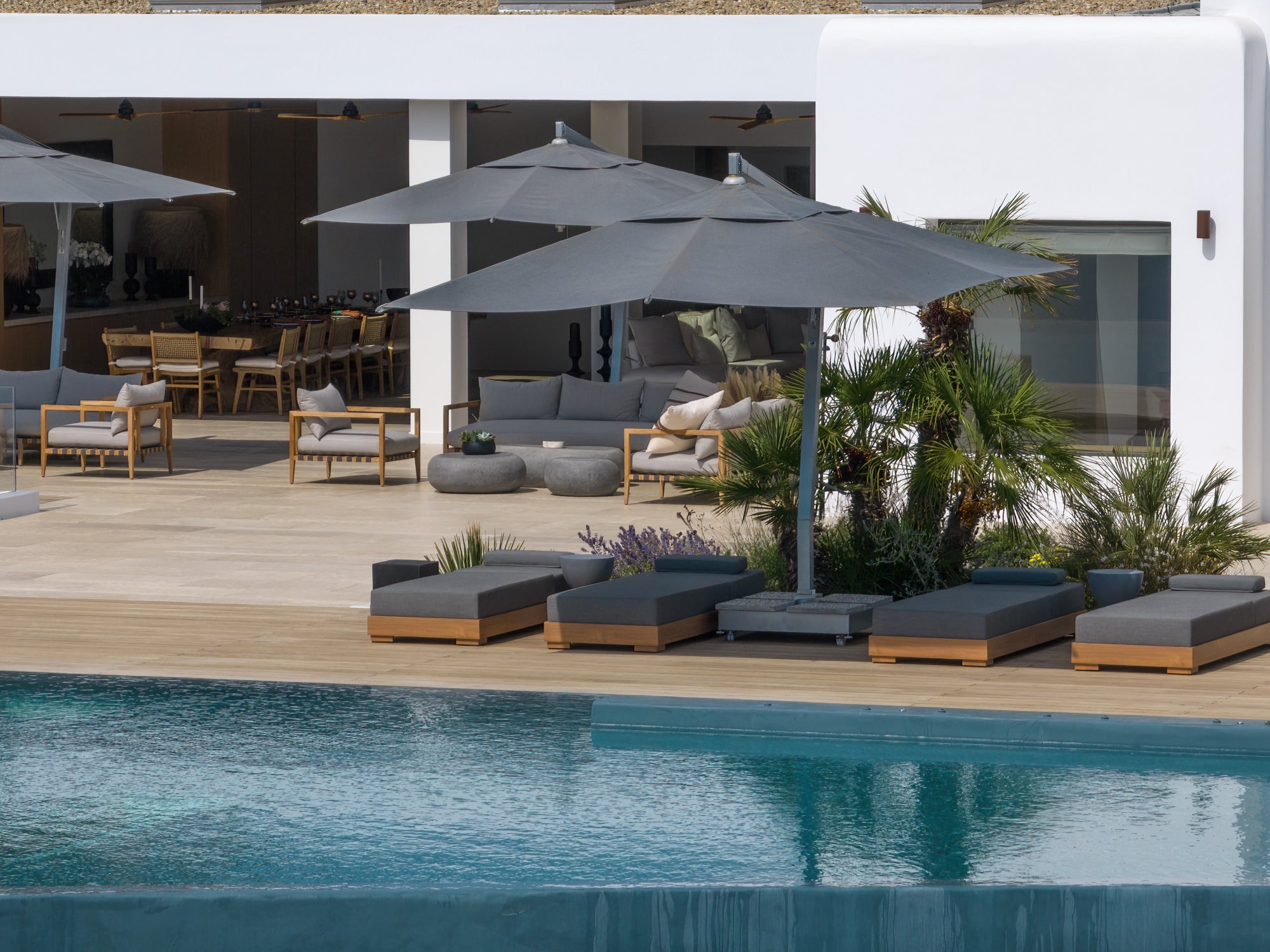 Lithos Villa