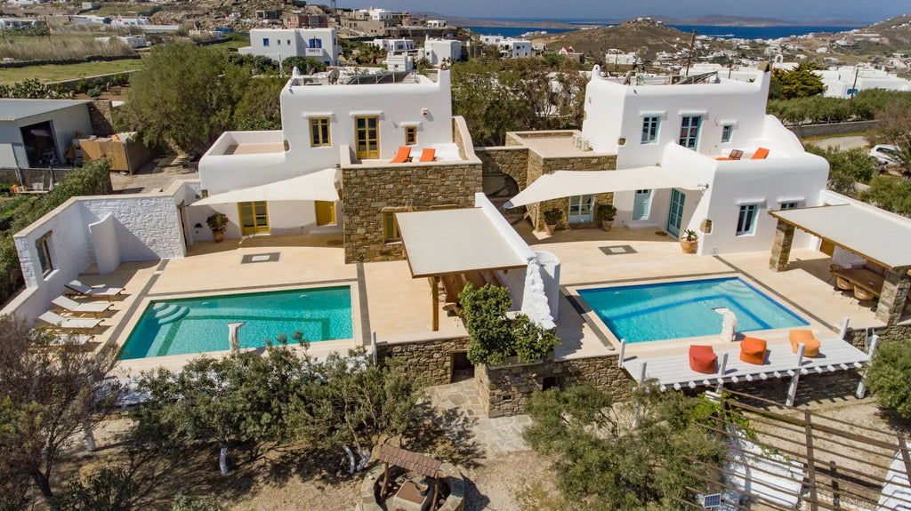 Calyra