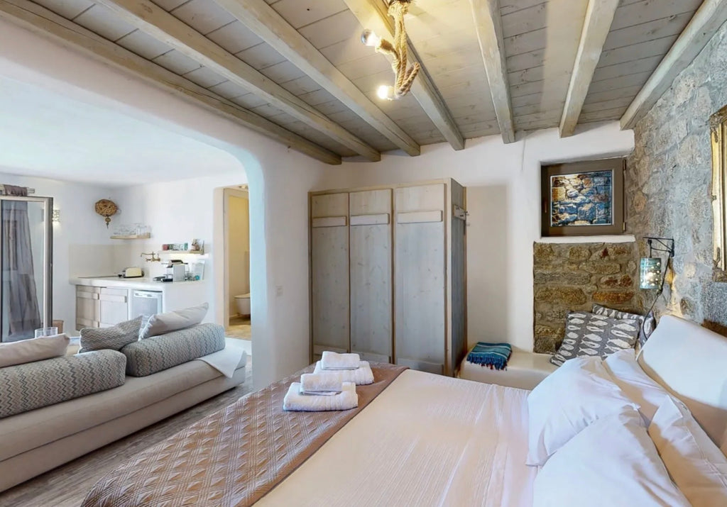 Amalthia Suite