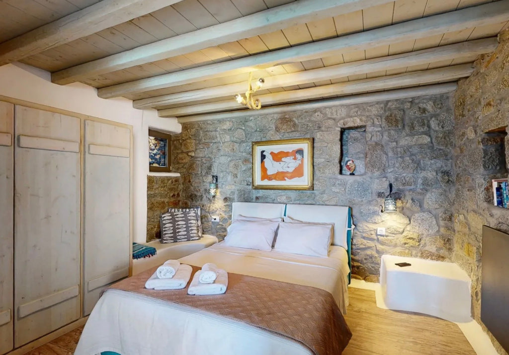 Amalthia Suite