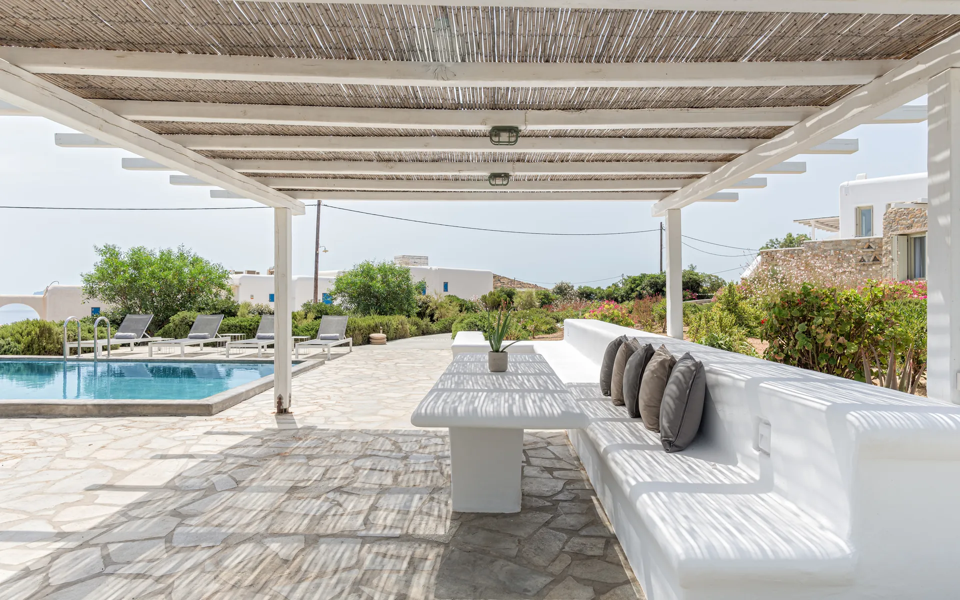 Maha Villa